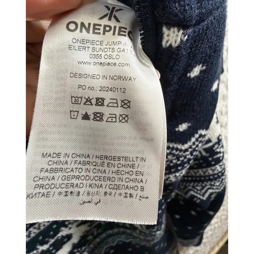 Onepiece Holidays Are Coming KIDS Navy Size EU 134=US 8-9 Onesie Winter Jumpsuit